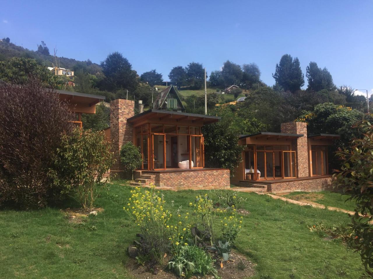 Titue Refugio , Cabanas 拉卡莱拉 外观 照片